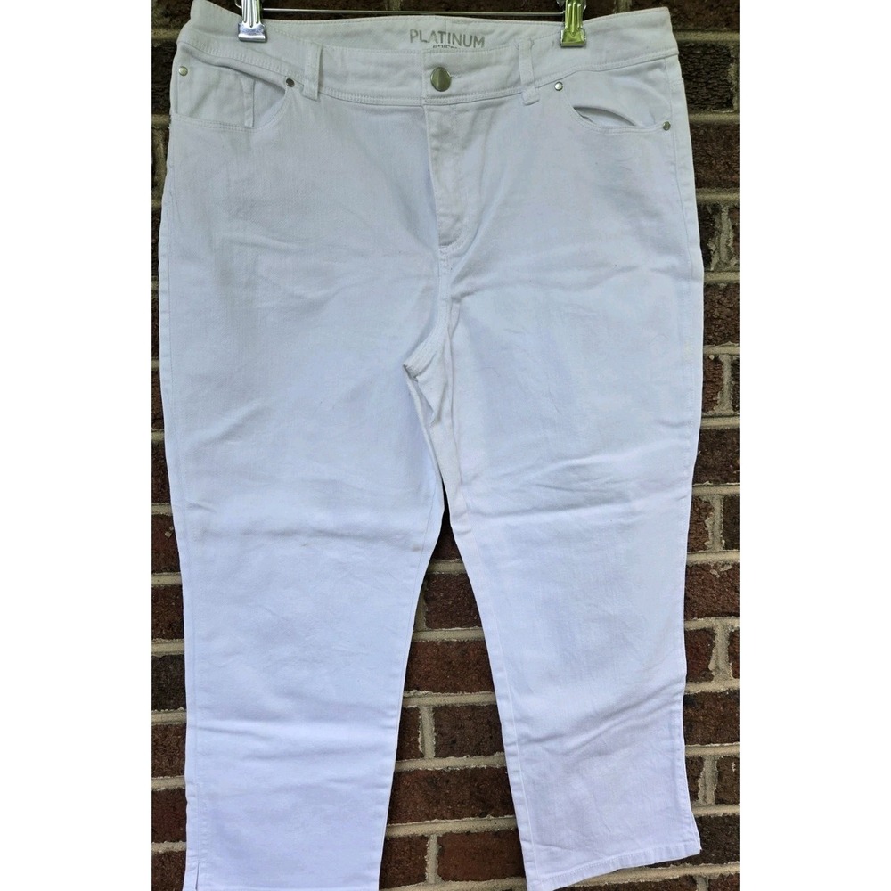 Chicos Platinum 14 White Stretch Crop Pants Resortcore Vacation Beach Cruise...